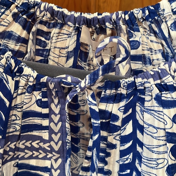 Loft Fern Stripe Tasseled V-neck Blouse - NWT - Picture 4 of 6